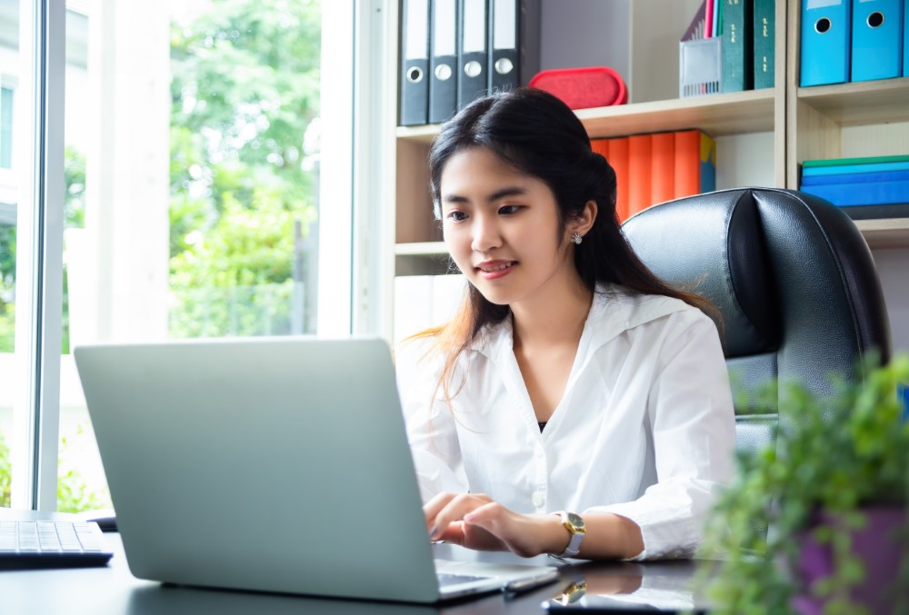 Ý tưởng ngoại thất: 10 ghế sân vườn bằng sợi màu